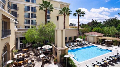 THE 10 CLOSEST Hotels to Six Flags Magic .
